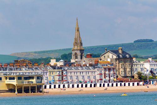 Unit 5: Visiting a town in France