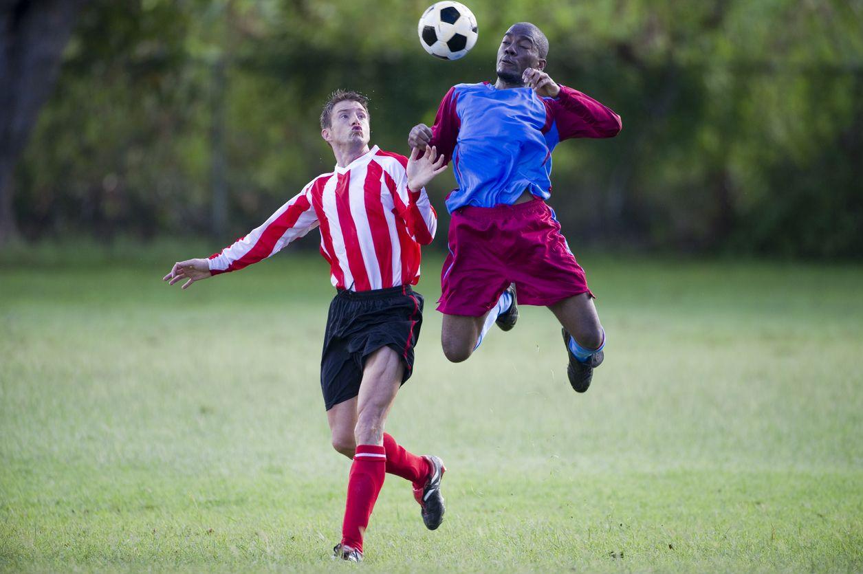 Lesson 2: Footballer profiles in French