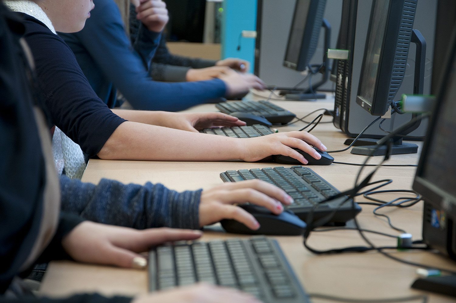 Computing systems and networks 1: Using a computer