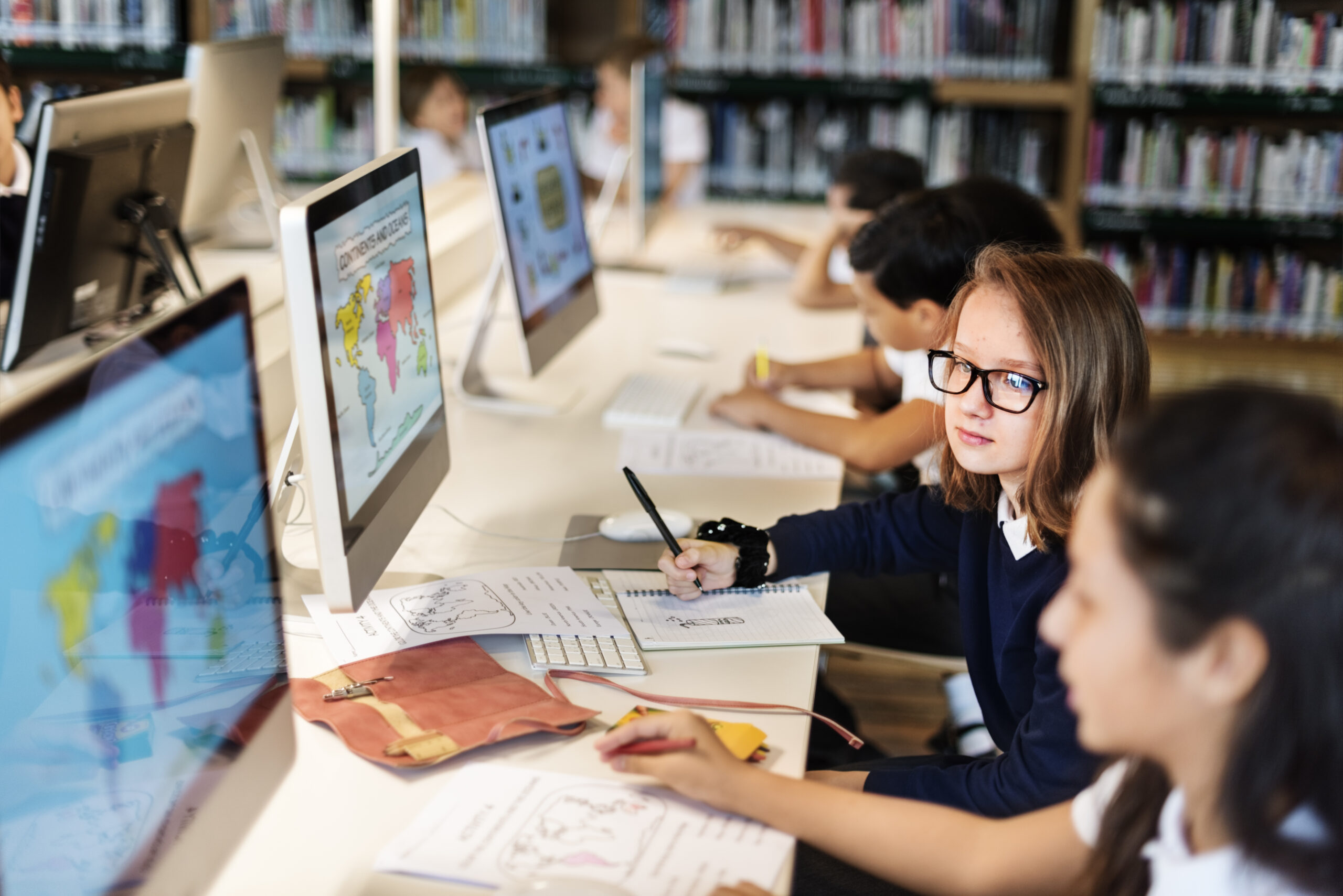 Children learning at the computers