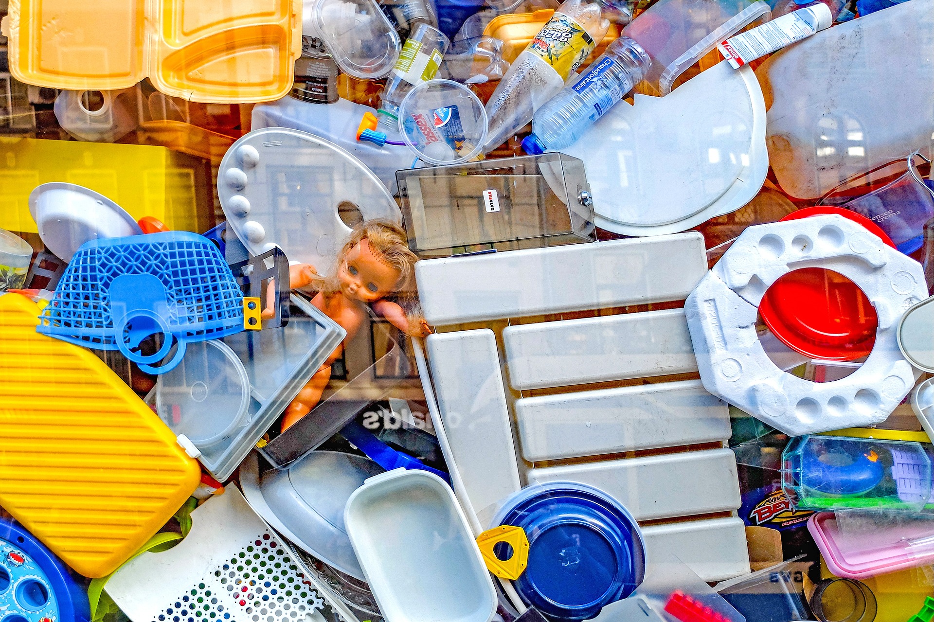 Pile of different pieces of plastic waste