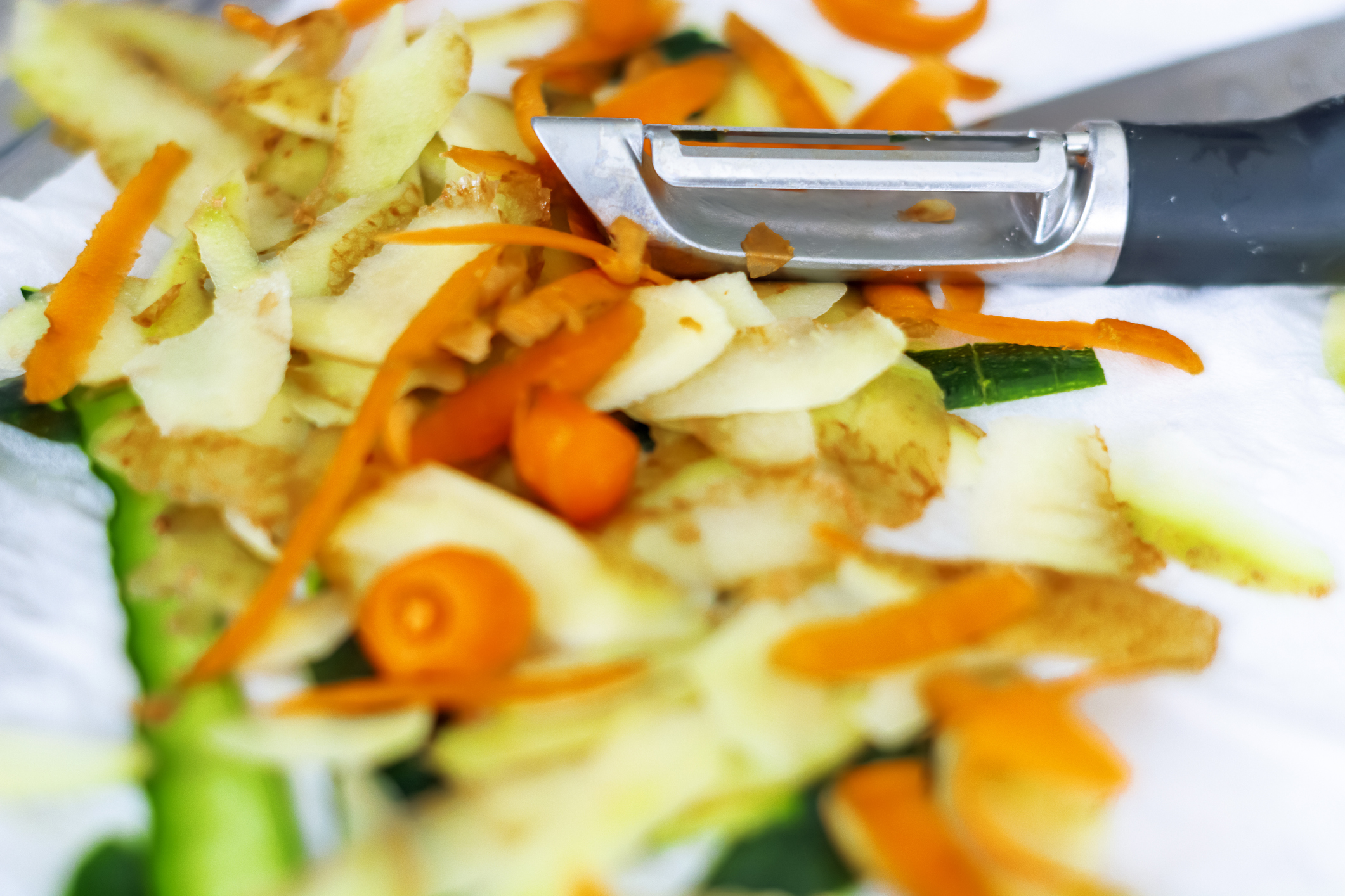 Lesson 3: Cutting and peeling