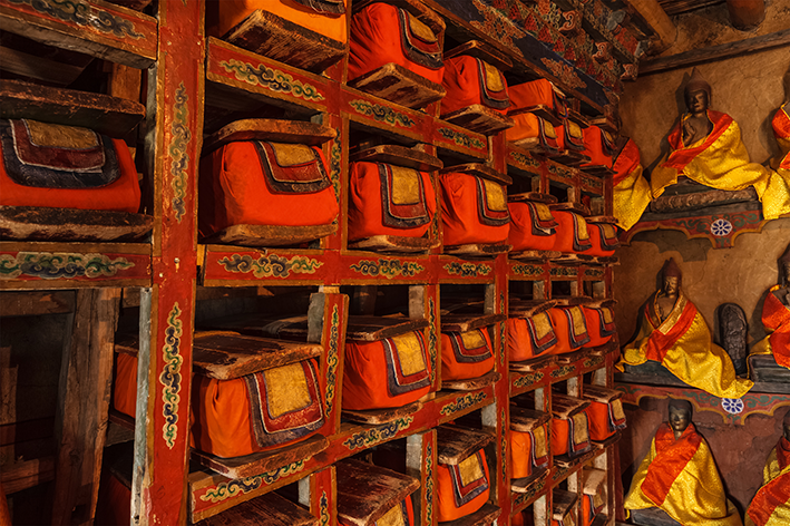 Y3/4 (B): Lesson 3: How do some Buddhists use written texts?
