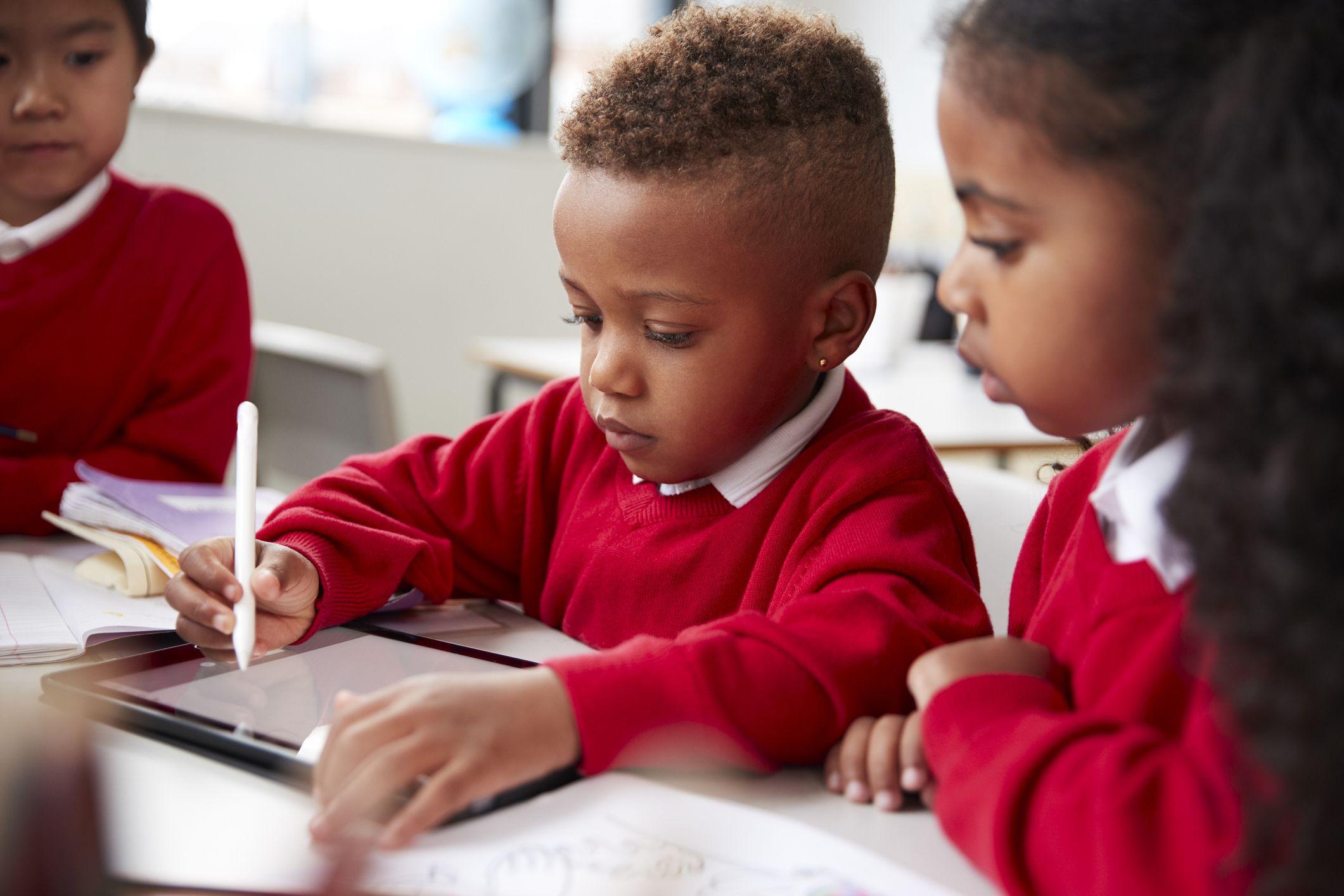 EYFS Computing Lesson Plan | Exploring hardware lesson