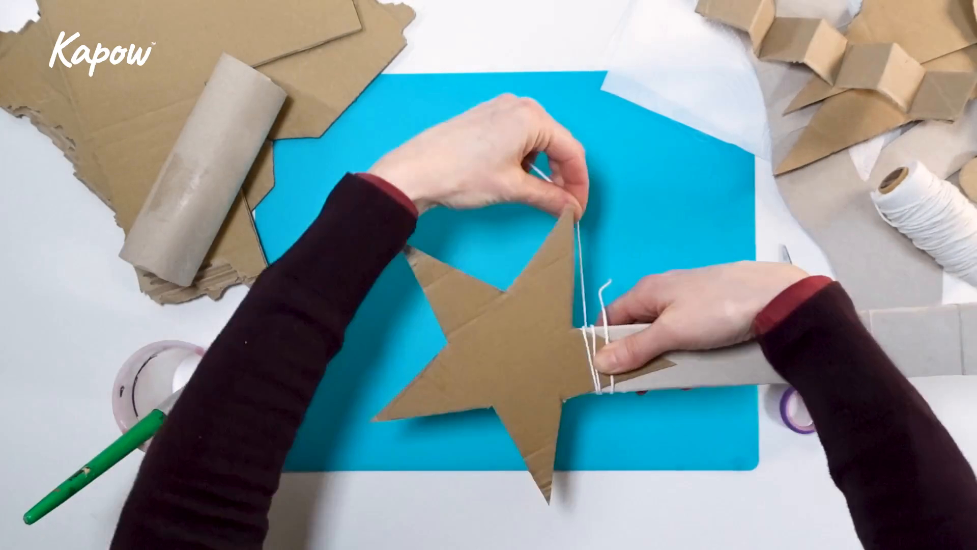Teacher video: Techniques for joining shapes